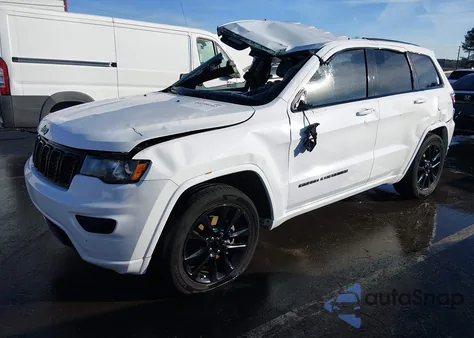 2018 Jeep Grand Cherokee Altitude 4X2 из США, поврежденный, VIN 1C4RJEAG7JC311647